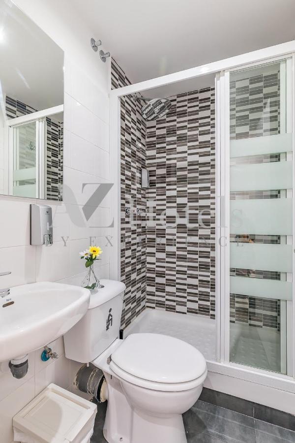 Ayz Sierra De Meira - Auto Check-In Property (Adults Only) Madrid Bagian luar foto