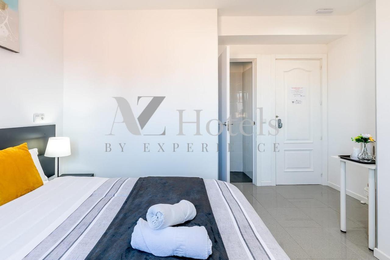 Ayz Sierra De Meira - Auto Check-In Property (Adults Only) Madrid Bagian luar foto